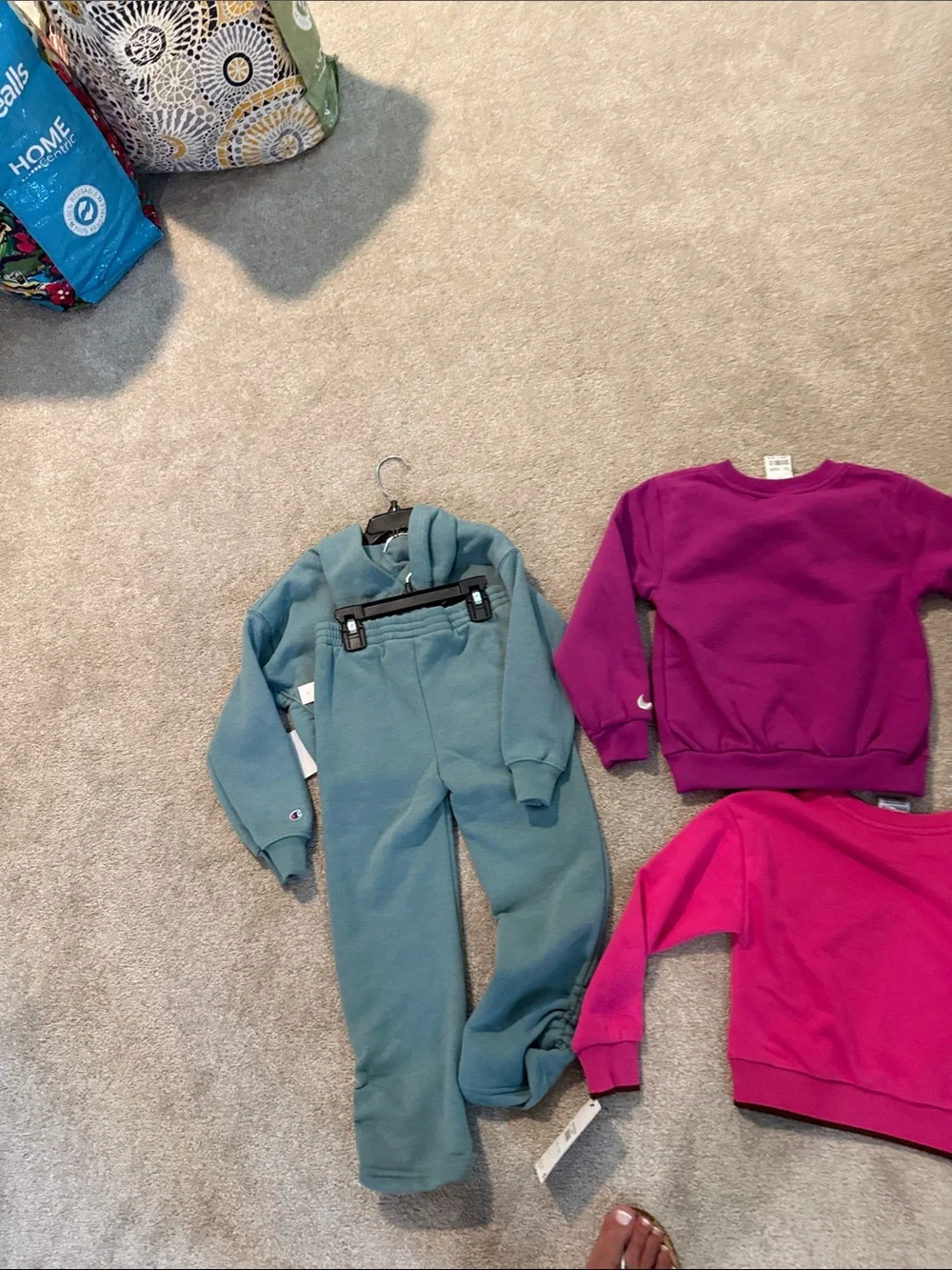 NWT Nike Kids Matching Sweatshirt Set in Teal and Magenta and 2  Nike Tops 5 - Picture 5 of 6